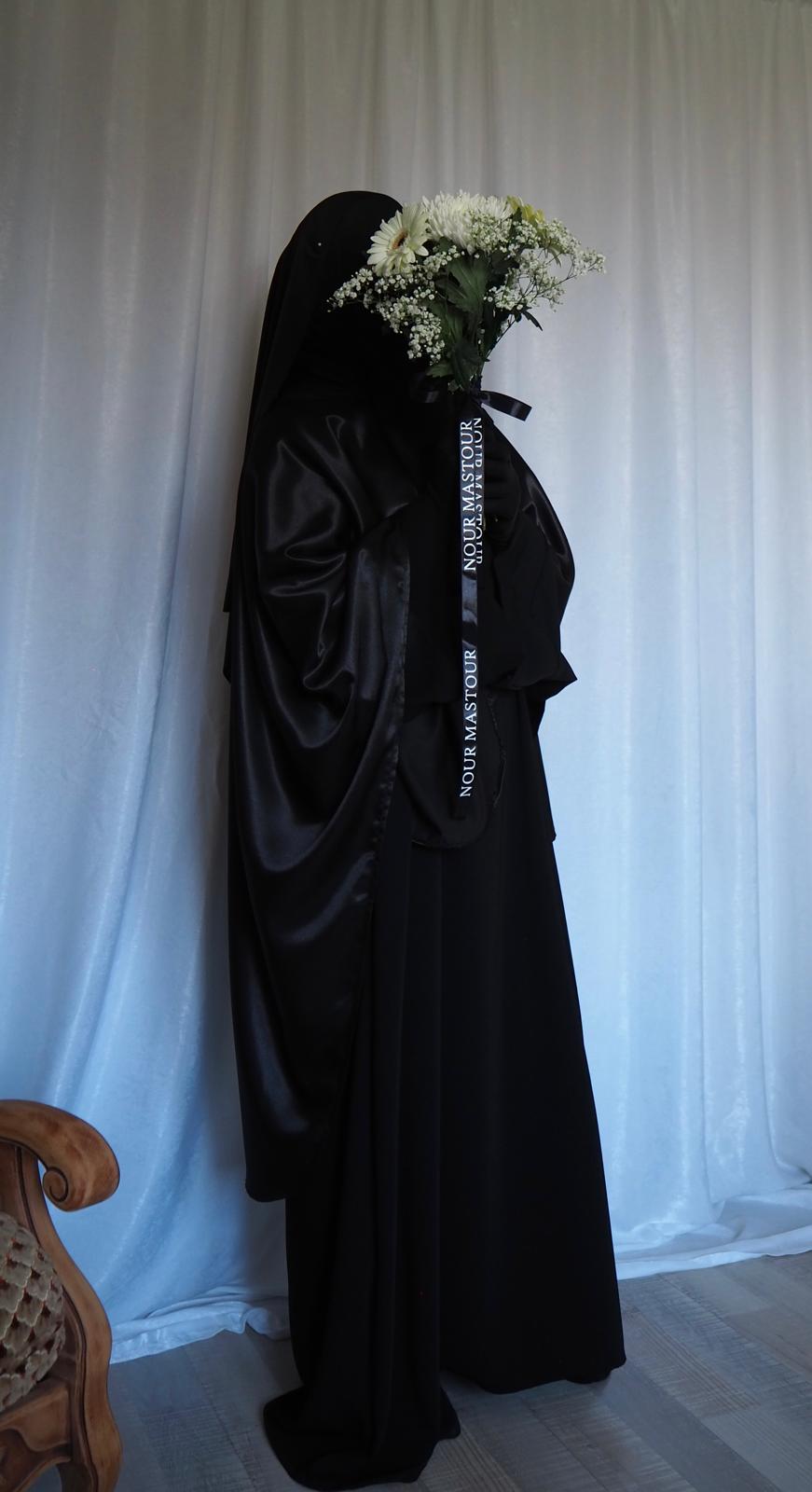 abaya noir